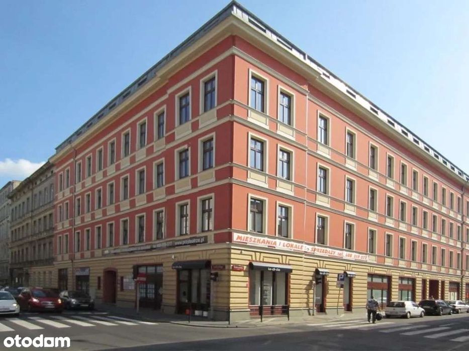 Kamienica Przy Teatrze w centrum Łodzi przy ul. Więckowskiego 20