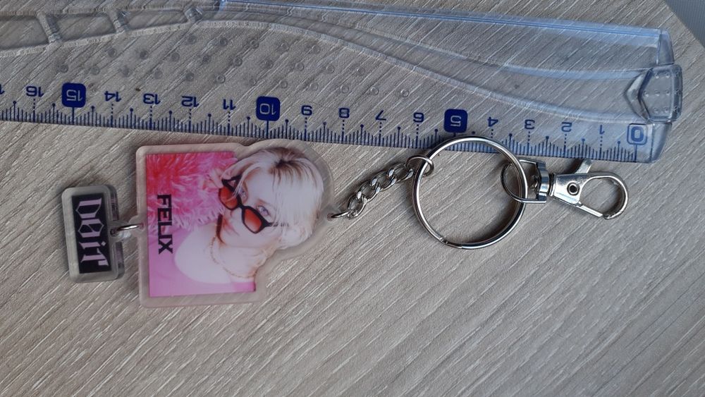 Porta chaves K-pop G-dragon, Stray Kids, Felix, Hyunjin, bigbang acril