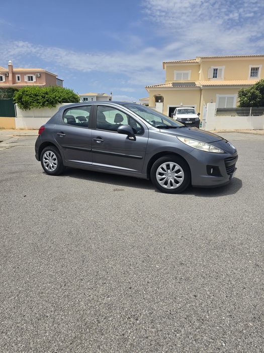 Peugeot 207 2009
