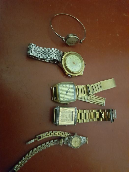 Продам    часы   ссср