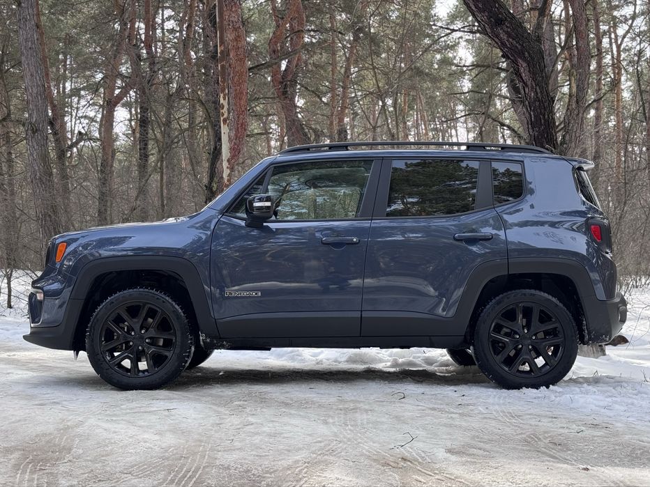 Jeep Renegade Altitude, 2023 року, 1.3 бензин, автомат, 4х4 , 27т.км.