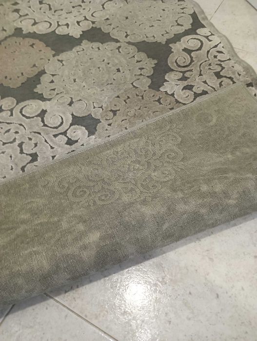 Tapete clássico 140x97 – bom estado