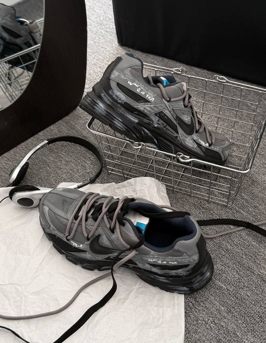 Кросівки Nike Initiator Custom 3.0