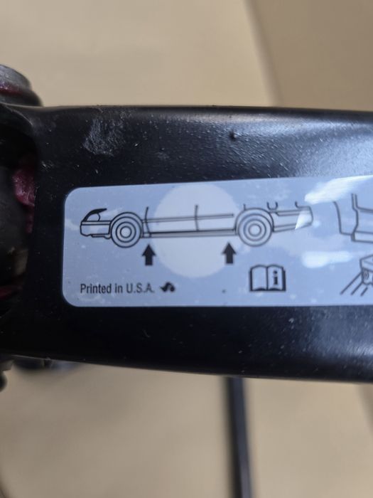 Lewarek winda Cdillac SRX 2008 Rok Nr 257.69884
