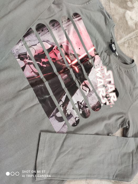 Zestaw spodenki i bluzka r.152