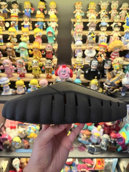 Nike Mind 001 Triple Black R.42