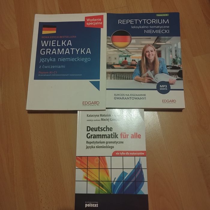 Zestaw trzech podręczników do niemieckiego dla maturzystów