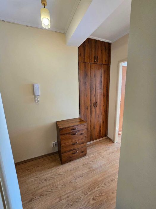Przytulne 2-pokojowe mieszkanie 36,8 m² | narożne, jasne | balkon | piwnica | centrum | bez pośredników