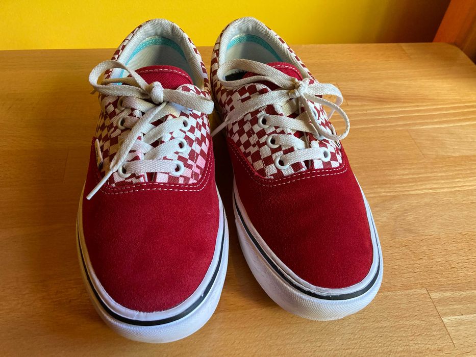 KA794 Vans Comfycush Era 36,5