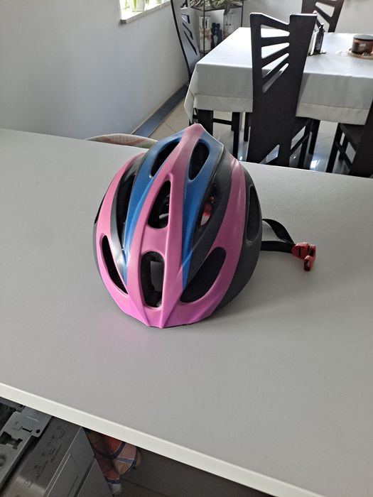Kask rowerowy...