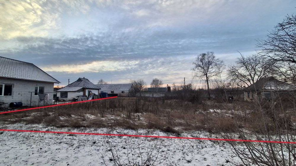 Продаж земельна дiлянка 20 соток з будинком, обмін на авто