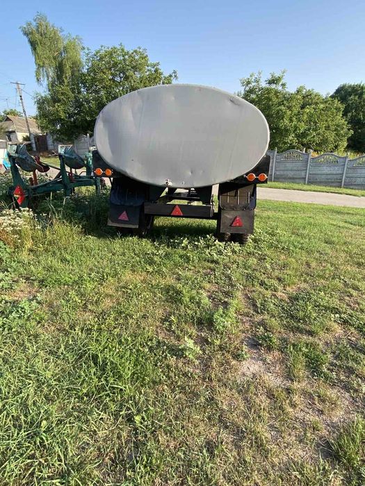 Продам бочку для води на 4 тонни, в гарному стані.
