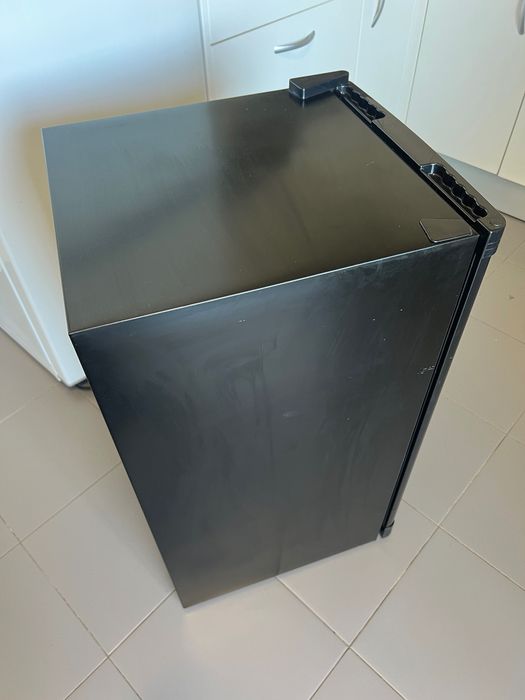 Metro Professional Mini-Frigorifico GPC1088