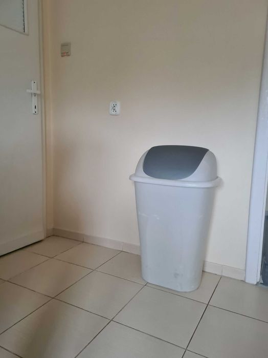 Bardzo duży kosz na ubrania