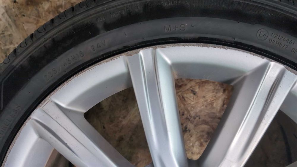 Комплект дисков с резиной R18 с Audi A6 2015 (C7) Premium Седан