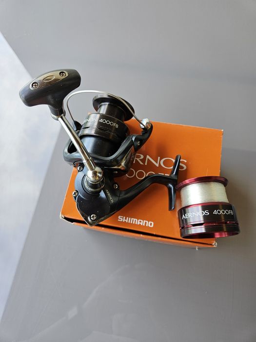 Shimano Aernos 4000FB
