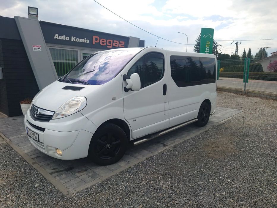 Opel Vivaro WESTFALIA * generation Evado * webasto * ŁÓŻKO * stolik