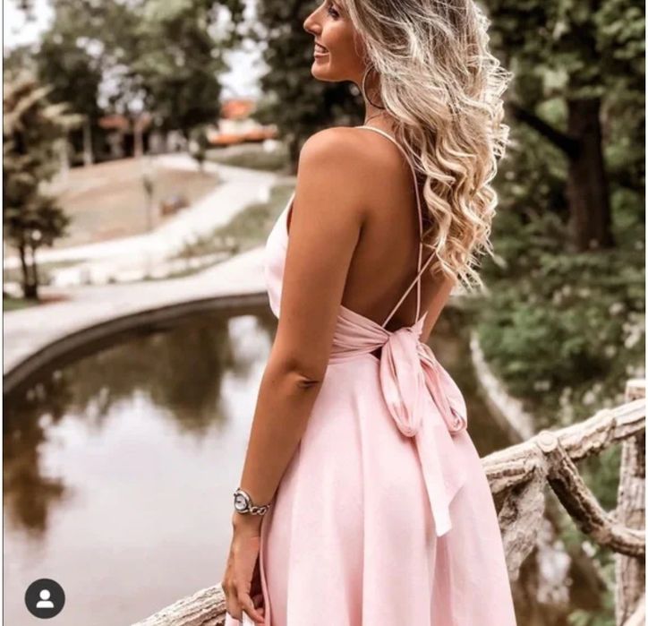 Нереально красива сукня Zara