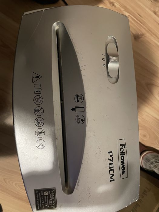 Niszczarka do papieru fellowes P-70CM