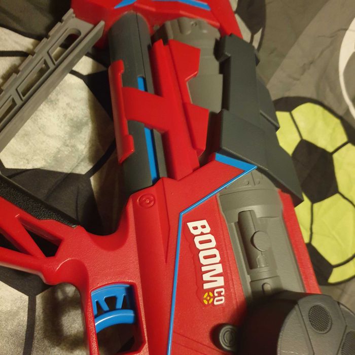 Pinball Flipper da Imaginarium, drone e Nurf's em muito bom estado.