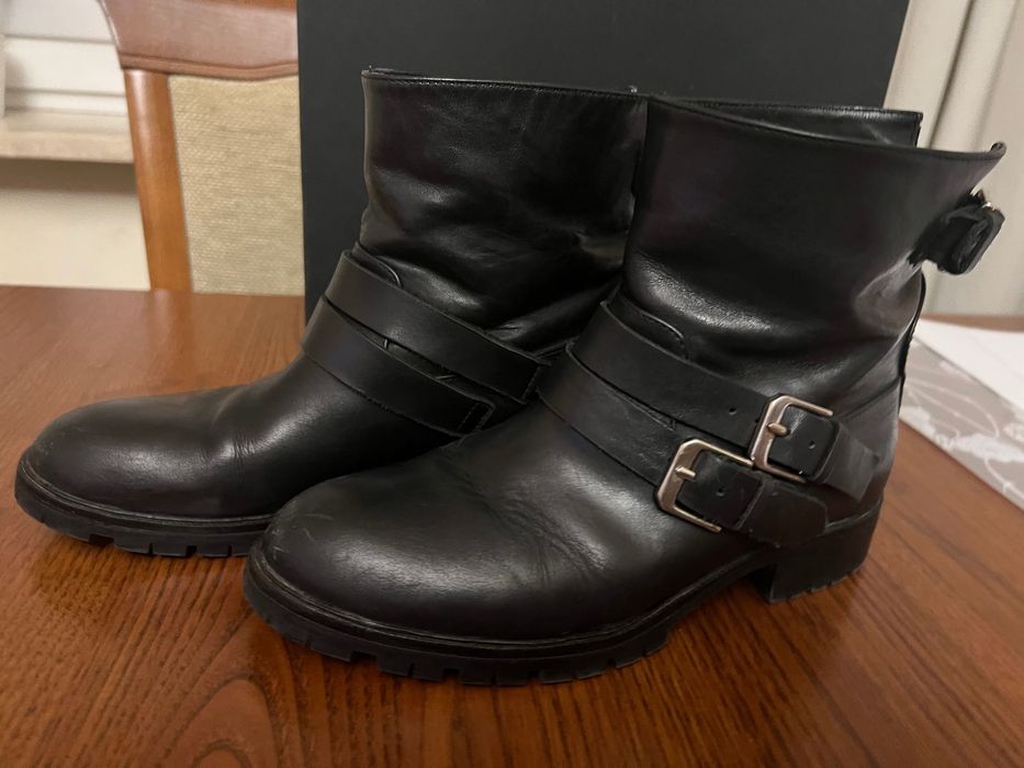 Skórzane botki Massimo Dutti