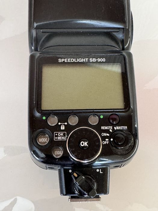 Фотоспалах Nikon Speedlight SB-900 оригінал