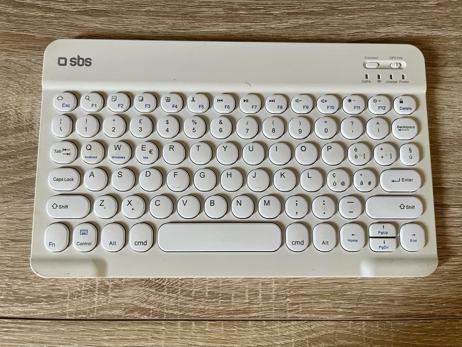 Teclado Sem Fios SBS (Wireless 2.4GHz) Compacto – Como Novo