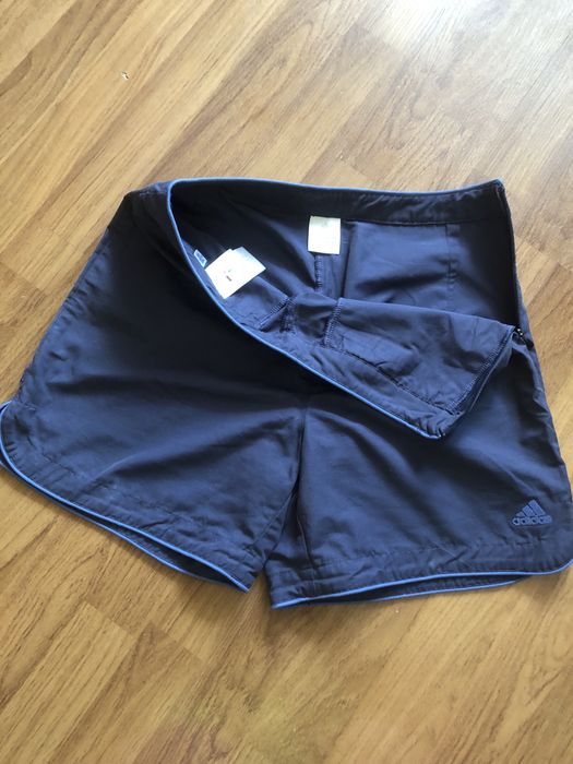 Жіночі трекингові шорти Adidas розмір L