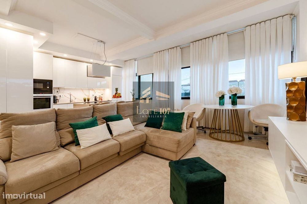 Apartamento T2 Remodelado em Pinhal Novo