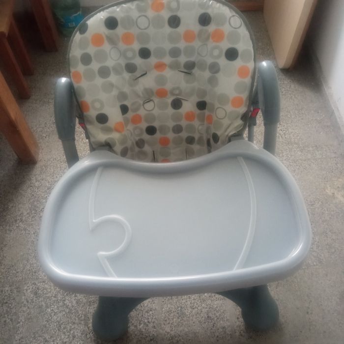 Sprzedam fotelik dziecięcy domowy