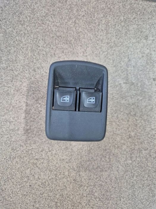 WŁĄCZNIK OPUSZCZANIA SZYBY LEWY RENAULT KANGOO II 07-21r.