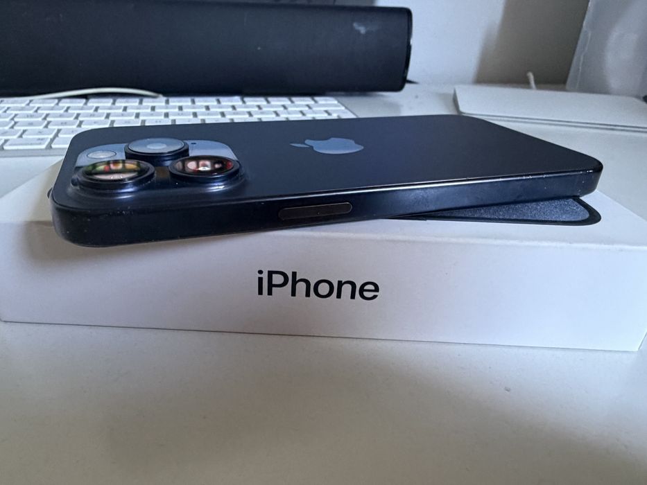 Bateria 95% iPhone 15 Pro 256gb Blue Titanium Idealny
