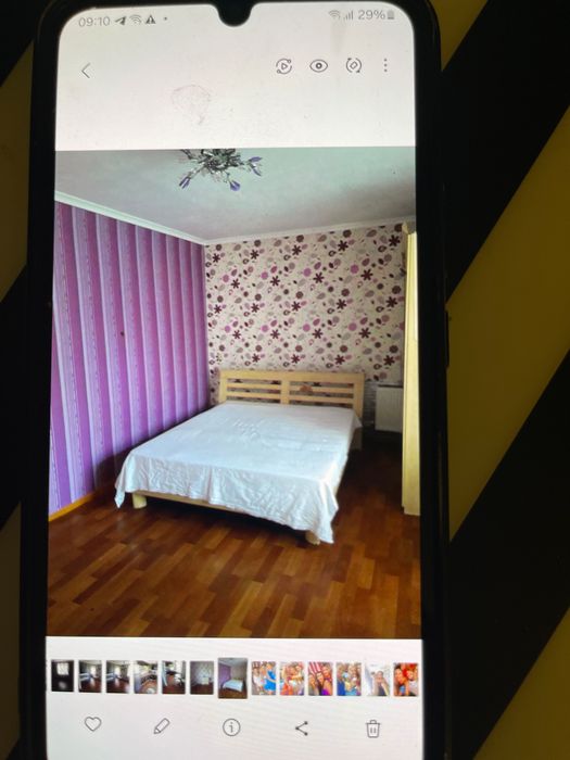 Продается 2-ух комнатная квартира в центре города Верхнеднепровска