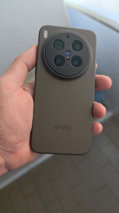 Vivo X300 Pro Creme + Kit Fotografia Zeiss