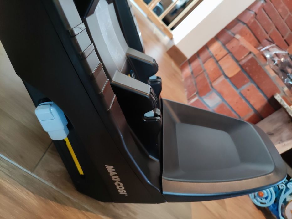 Fotelik familyfix2 maxi Cosi