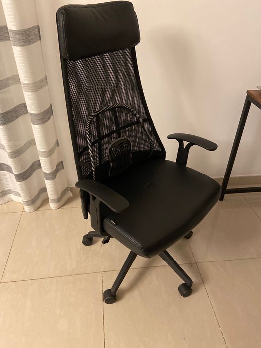 Duas Cadeiras de Escritório