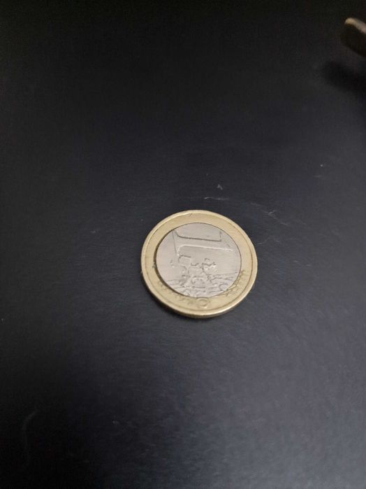 Moeda de 1 euro com defeito