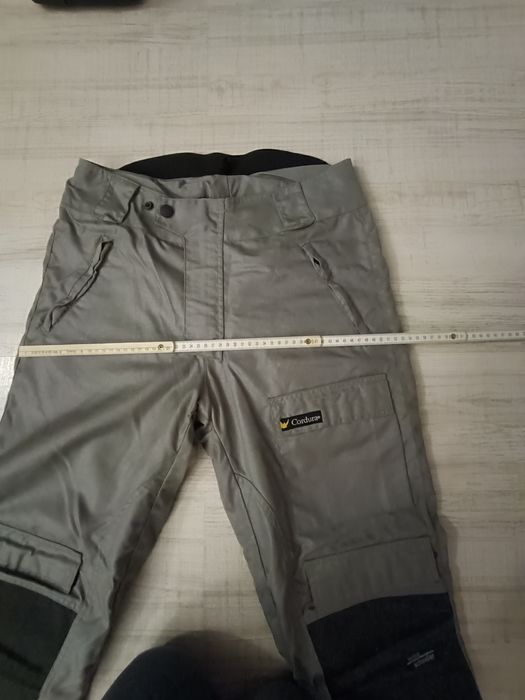 Мотоштани MOTO CORNER, Condura