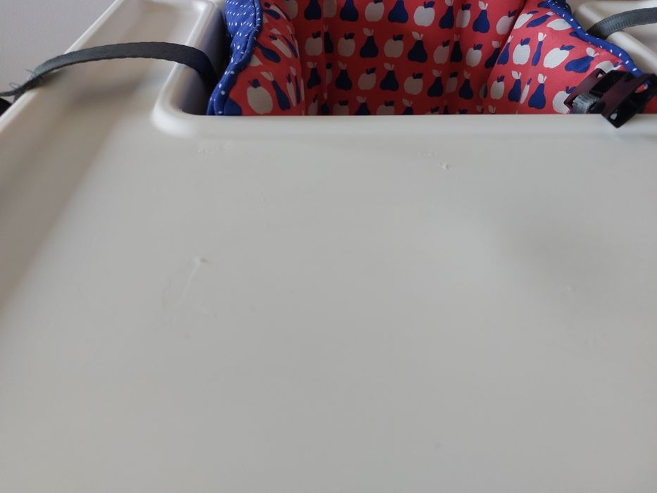 Komplet do karmienia Ikea krzesełko z podnóżkiem poduszką