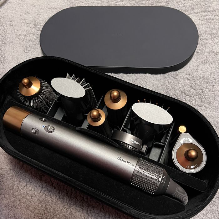 Dyson airwrap стайлер hs05