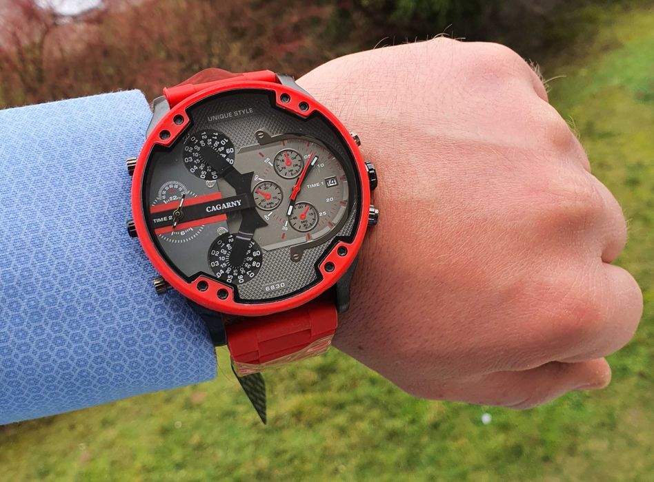 Duży zegarek męski na bransolecie/czerwony/wysyłka