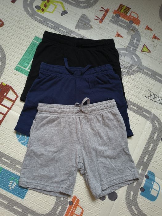 Spodenki H&M 110