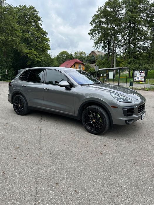 Porsche Cayenne Nowa cena Niski przebieg , auto jak nowe , LPG alu felgi 20"