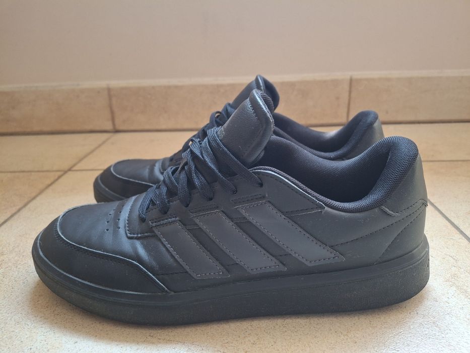Sneakersy Adidas Courtblock 43 27,,5 cm stan bdb okazja