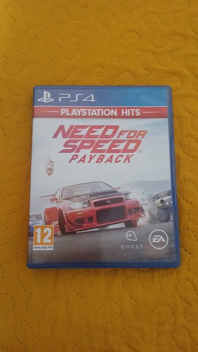 PS4 com dois comandos, uma capa para comando e jogos64740226593793122