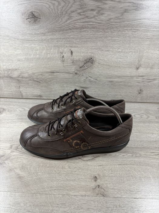 Ecco чоловічі шкіряні кросівки 44 розмір