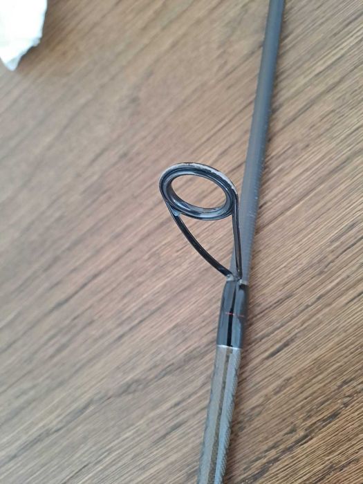 Megabass Orochi xXx F2-68KS Scramble Tour - cana de pesca achigã