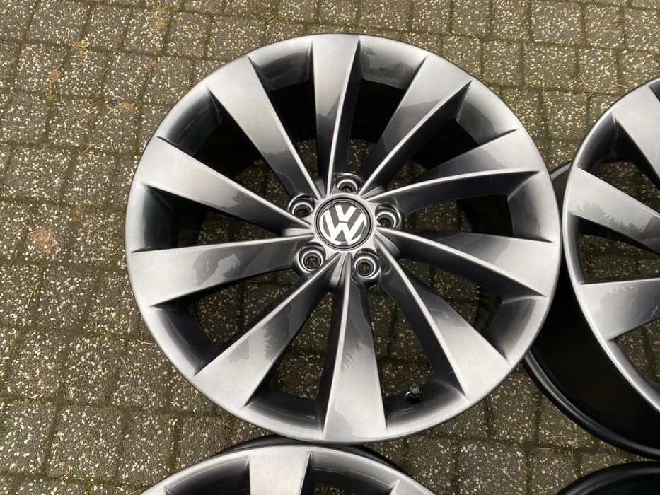 18" VW oryginal 5x112  8j et41  Passat CC Golf Arteon Eos INTERLAGOS
