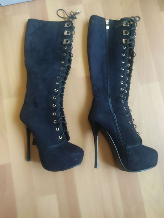 Sale Чоботи 36 розмір