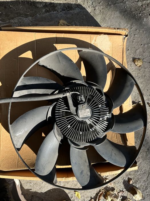 Віскомуфта вентилятор range rover land evogue 4.4 дизель